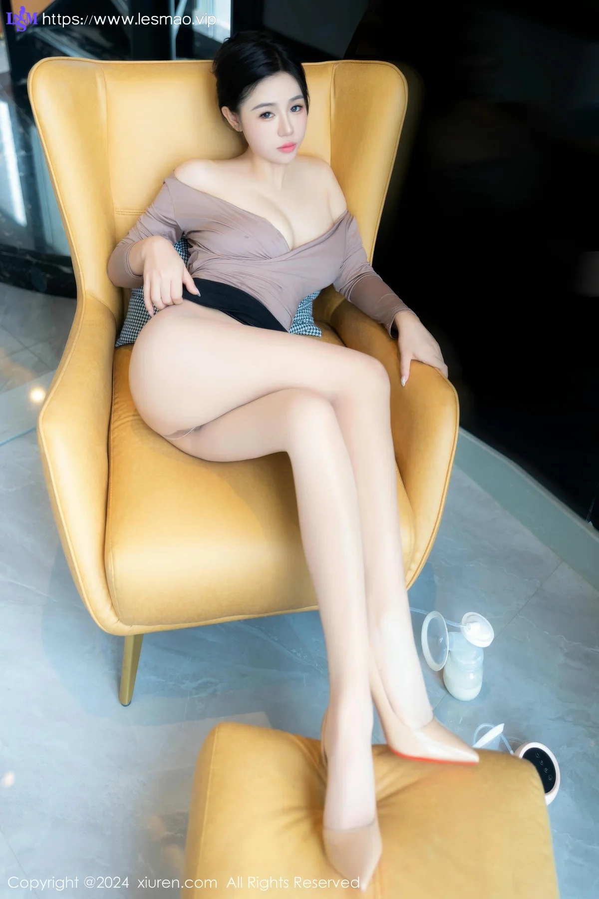 XiuRen 秀人 No.8798 金小依 浅粉色上衣性感写真2 - 52