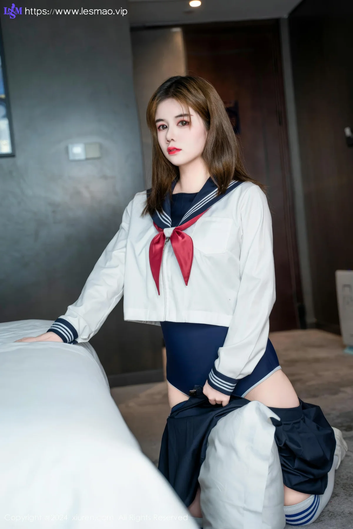 XiuRen 秀人 No.8819 凌彩烟 新晋美模性感写真 - 15