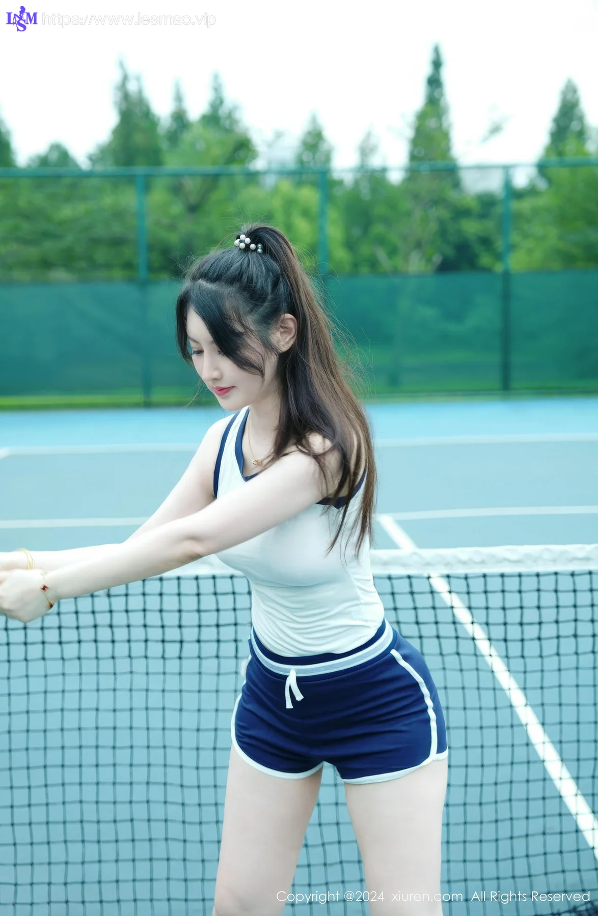 XiuRen 秀人 No.8821 诗诗kiki 网球场地性感写真22 - 16