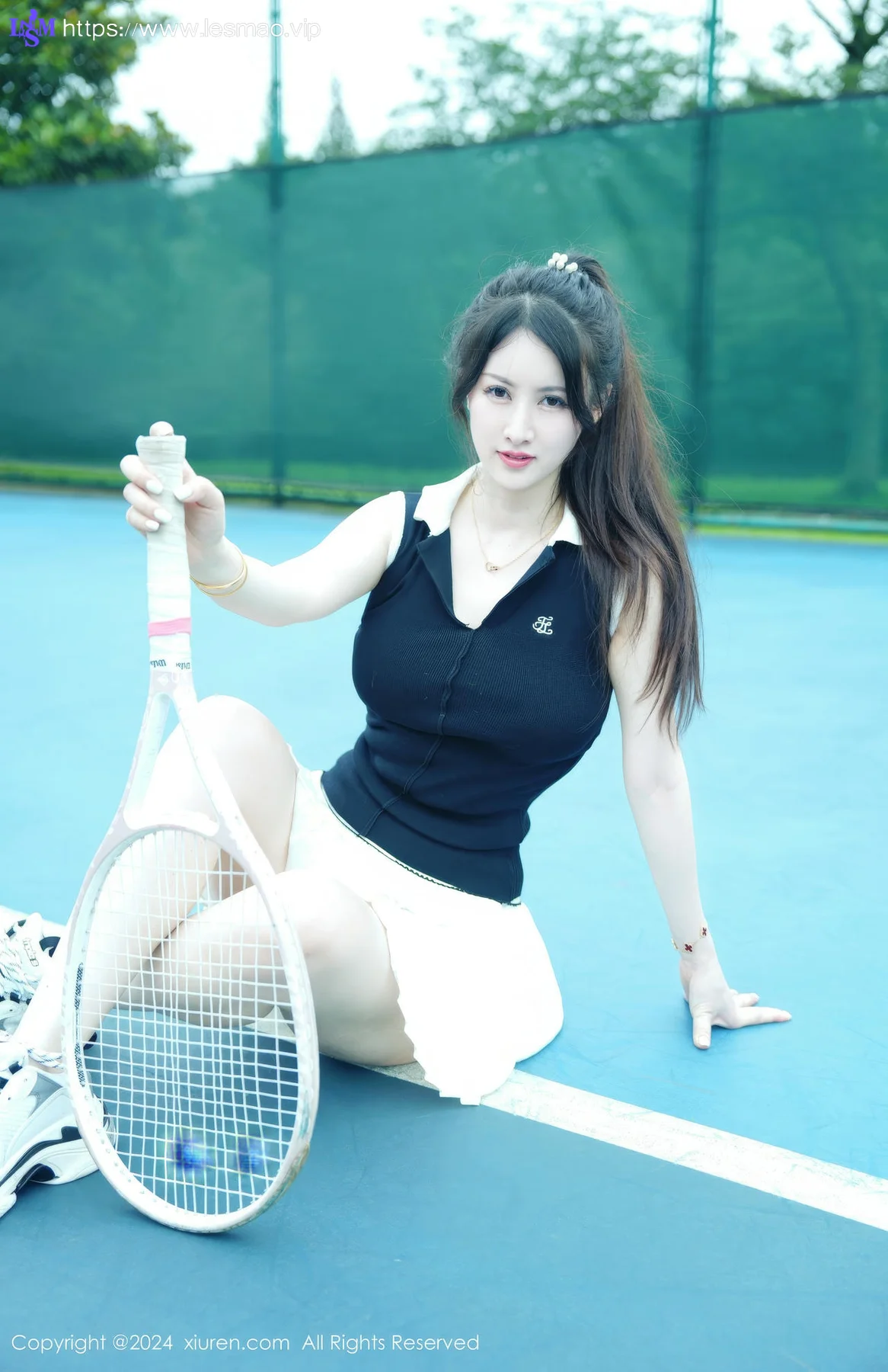 XiuRen 秀人 No.8821 诗诗kiki 网球场地性感写真22 - 35
