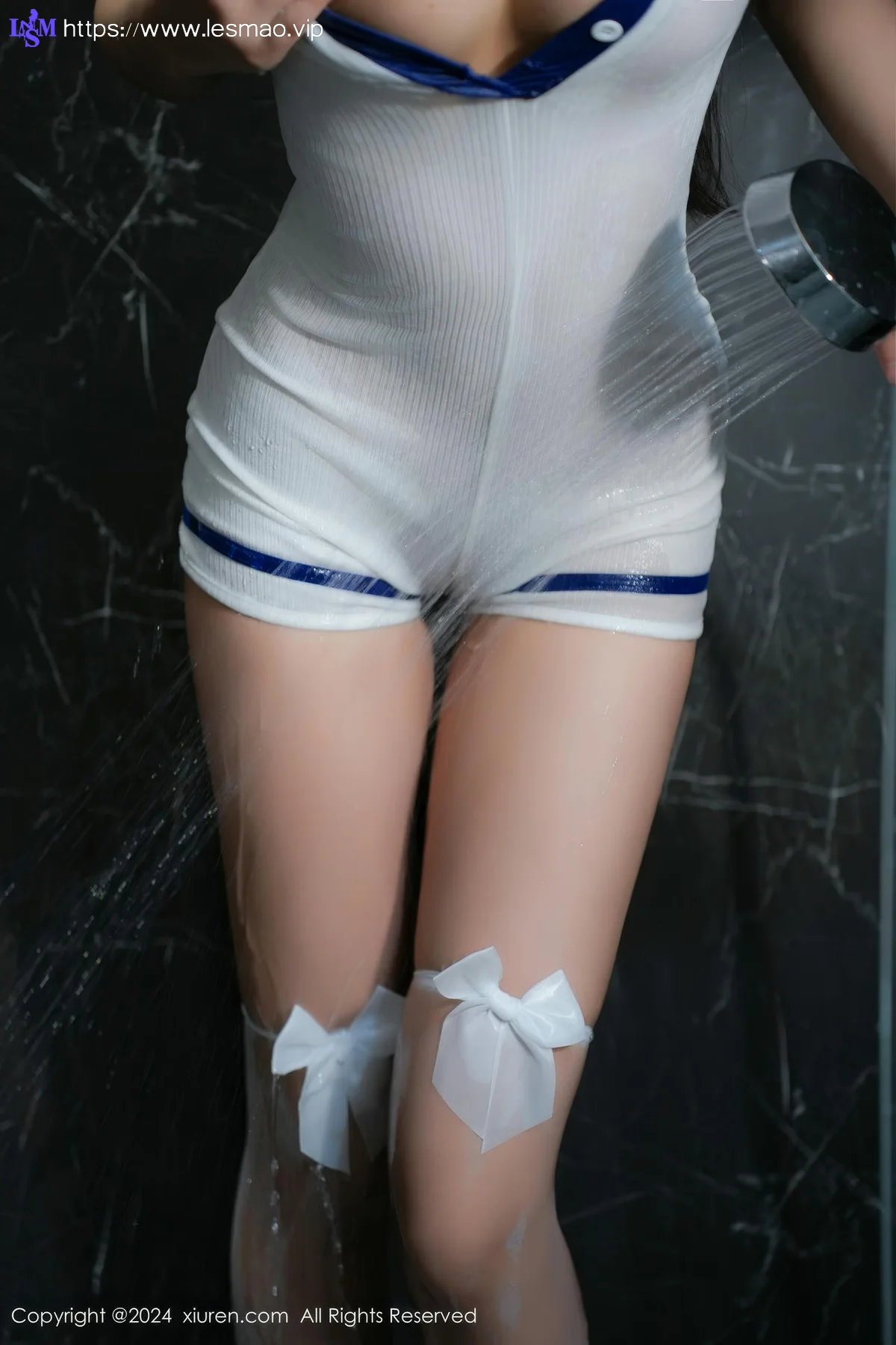 XiuRen 秀人 No.8839 董林越 白色紧身服饰性感写真 - 26