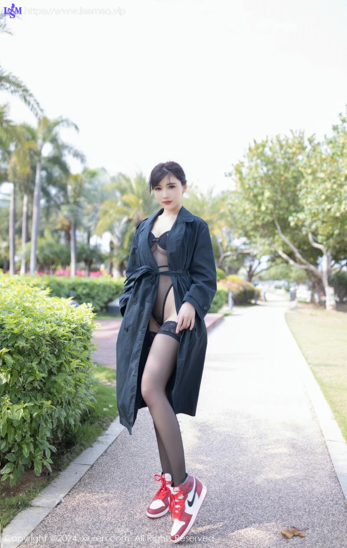 XiuRen 秀人 No.8844 陆萱萱 黑色蕾丝情趣服饰性感写真111 - 56