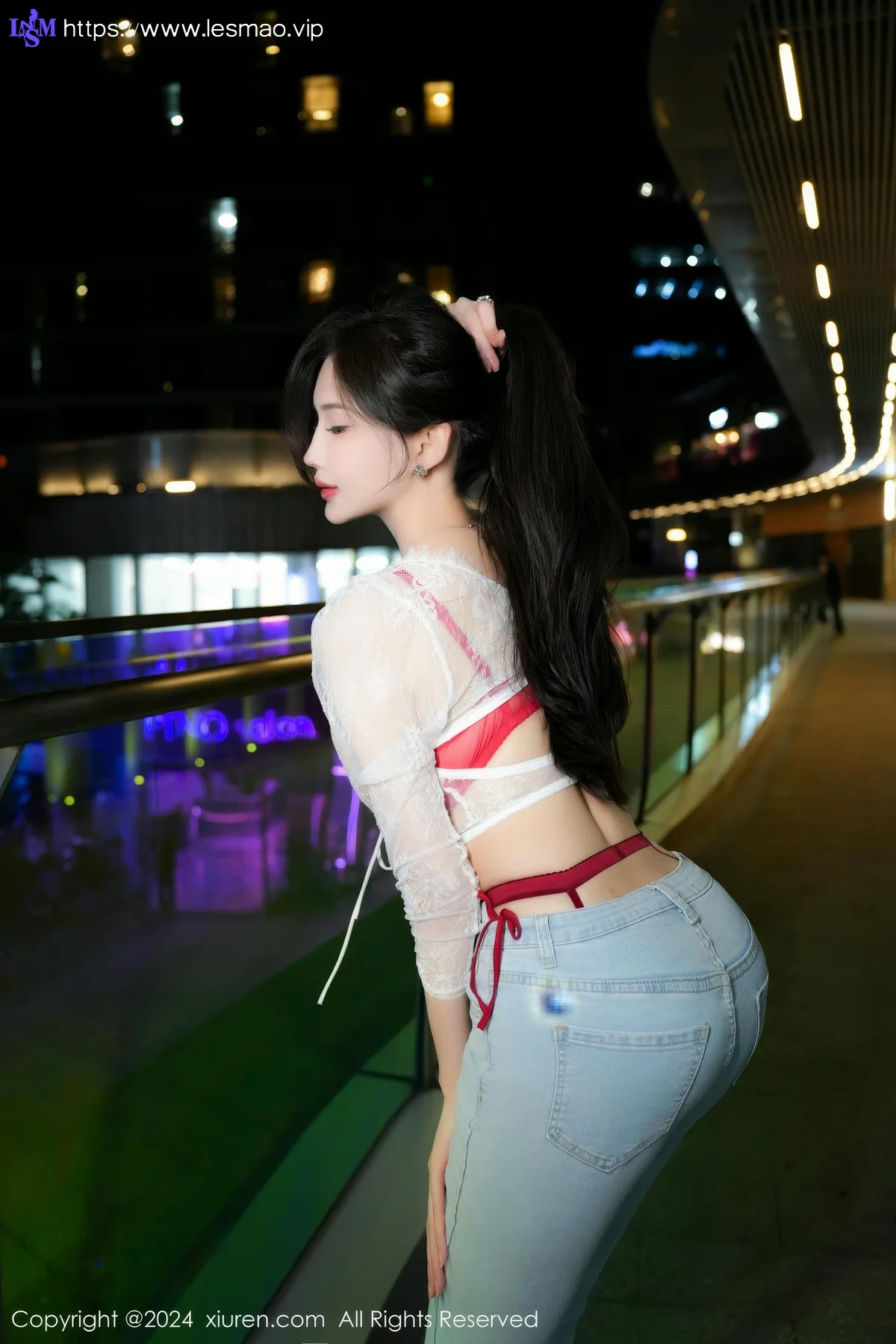 XiuRen 秀人 No.8846 Carol周妍希X 简约牛仔裤新疆心愿旅拍 - 17