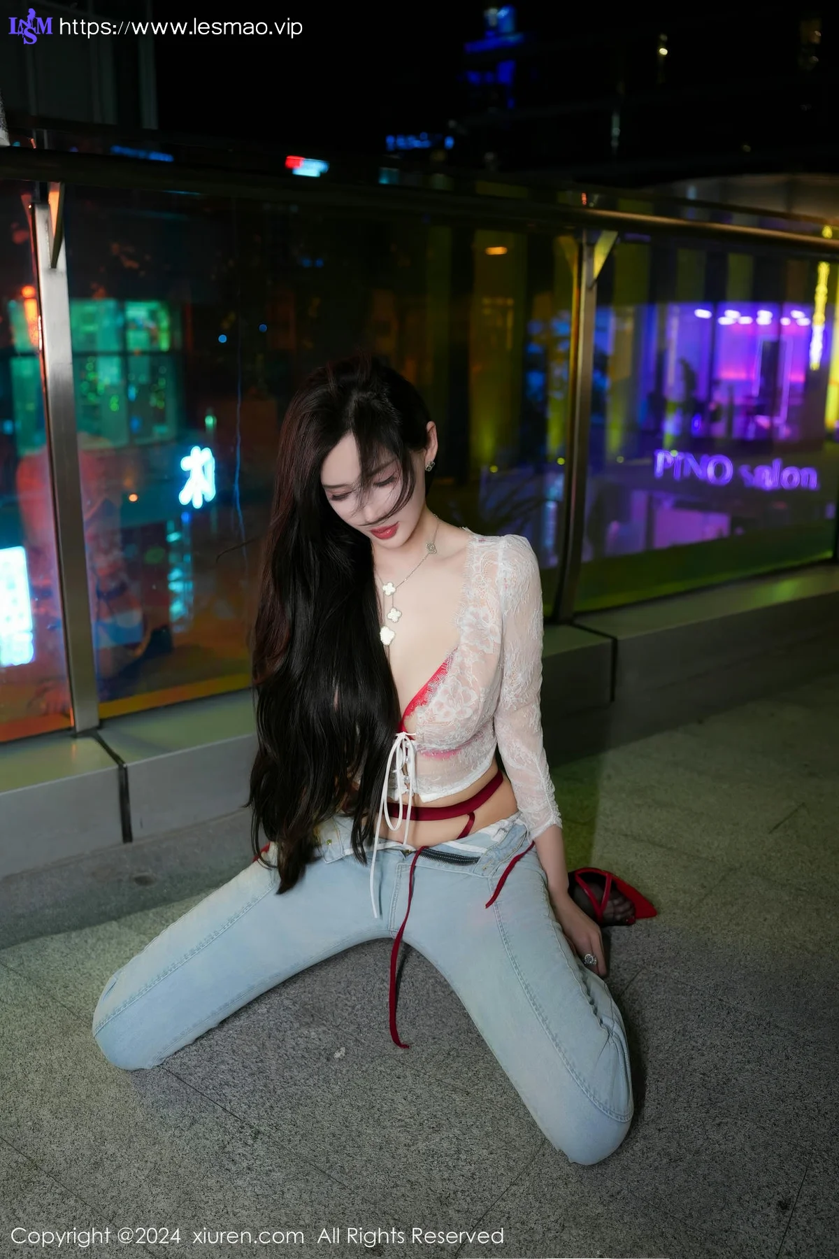 XiuRen 秀人 No.8846 Carol周妍希X 简约牛仔裤新疆心愿旅拍 - 25