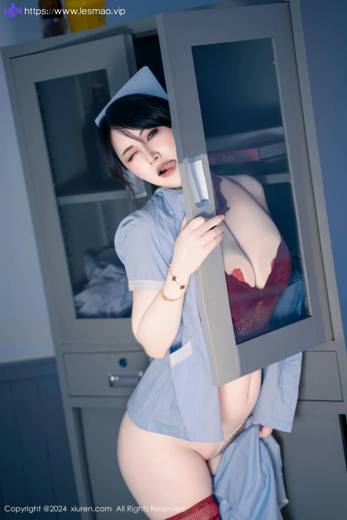 XiuRen 秀人 No.8859 诗诗kiki 日系保健室护士无人放飞自我性感写真1 - 44