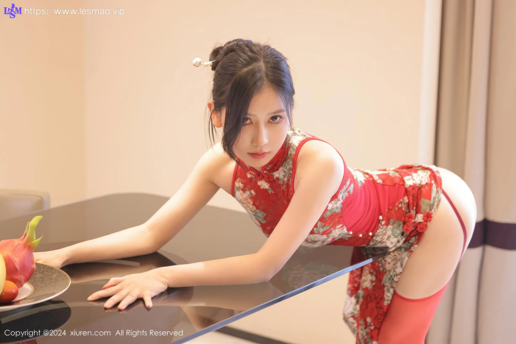XiuRen 秀人 No.8871 尹甜甜 红色旗袍性感写真22 - 14
