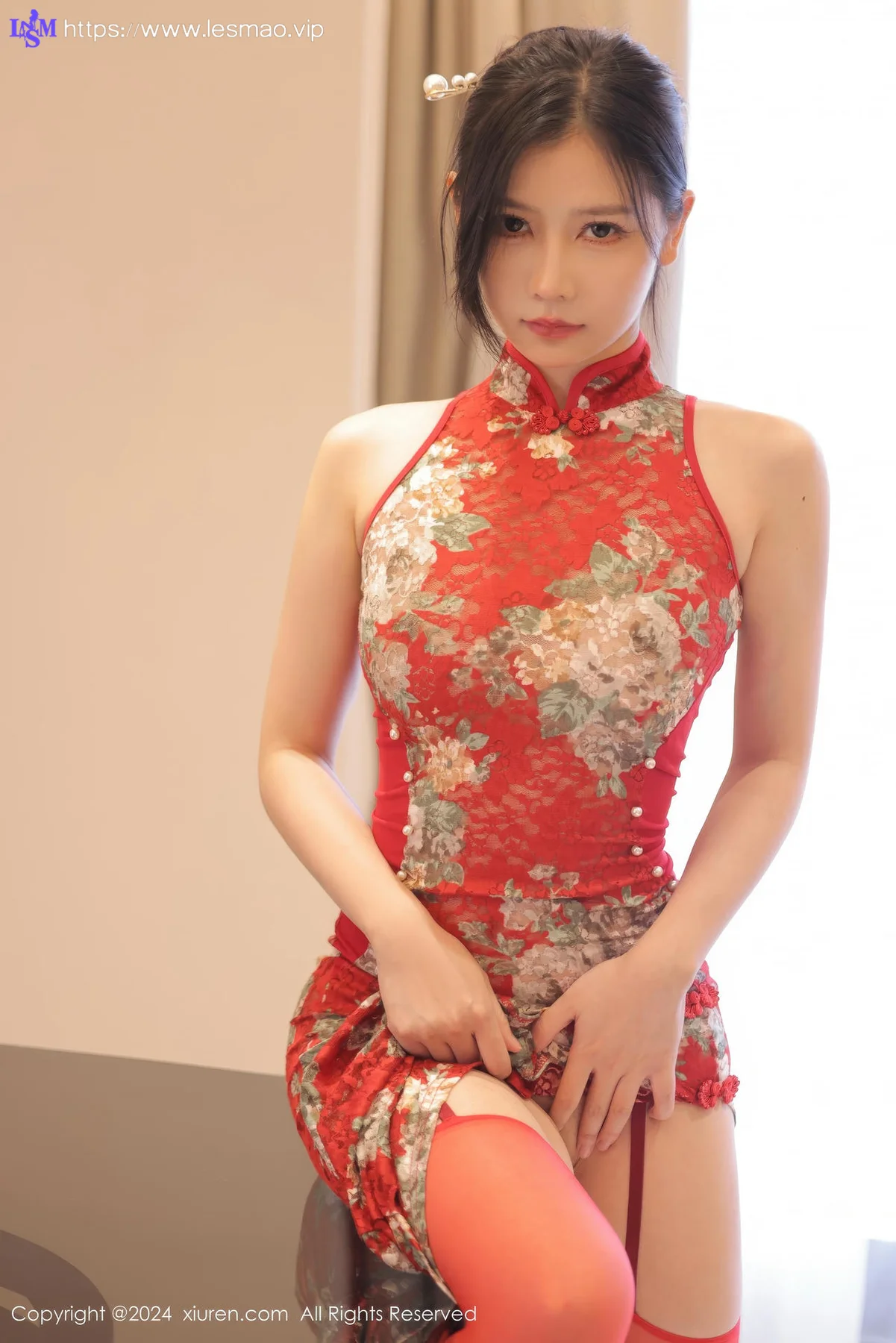 XiuRen 秀人 No.8871 尹甜甜 红色旗袍性感写真22 - 17