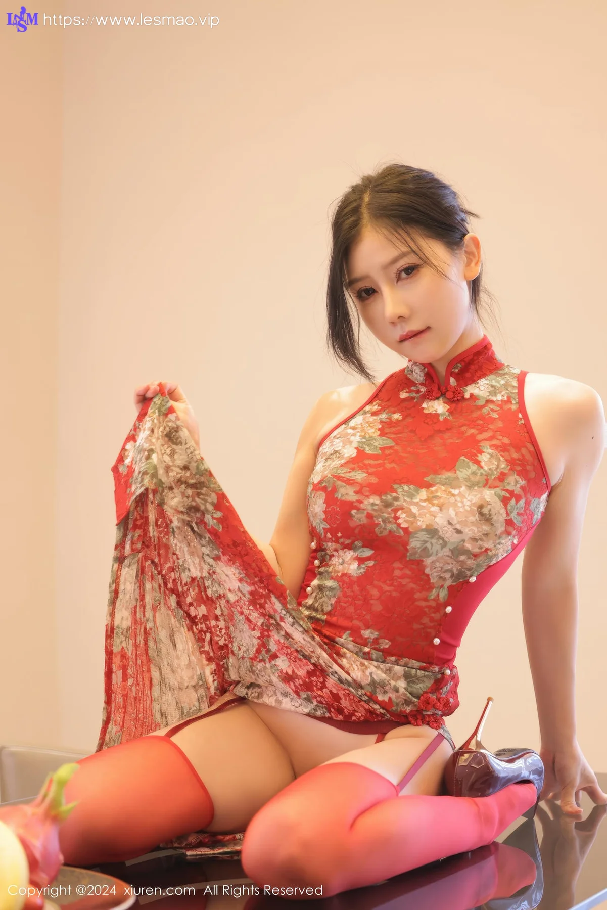 XiuRen 秀人 No.8871 尹甜甜 红色旗袍性感写真22 - 39