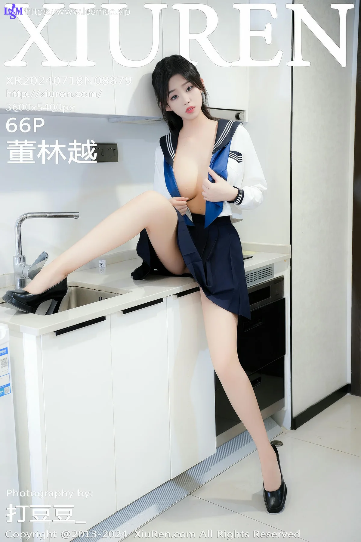 XiuRen 秀人 No.8879 董林越 蓝白色校服性感写真 - 67