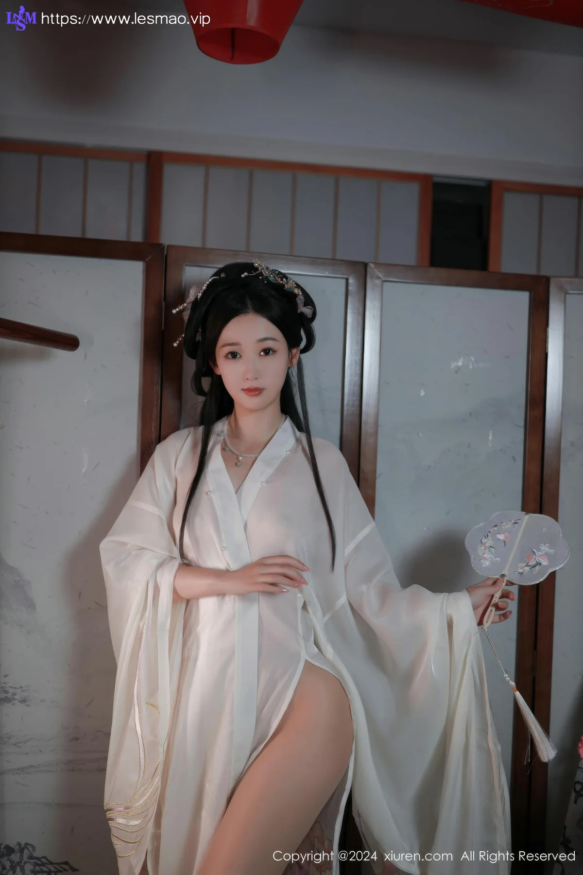XiuRen 秀人 No.8898 唐安琪 浅色古装迪拜旅拍11 - 52