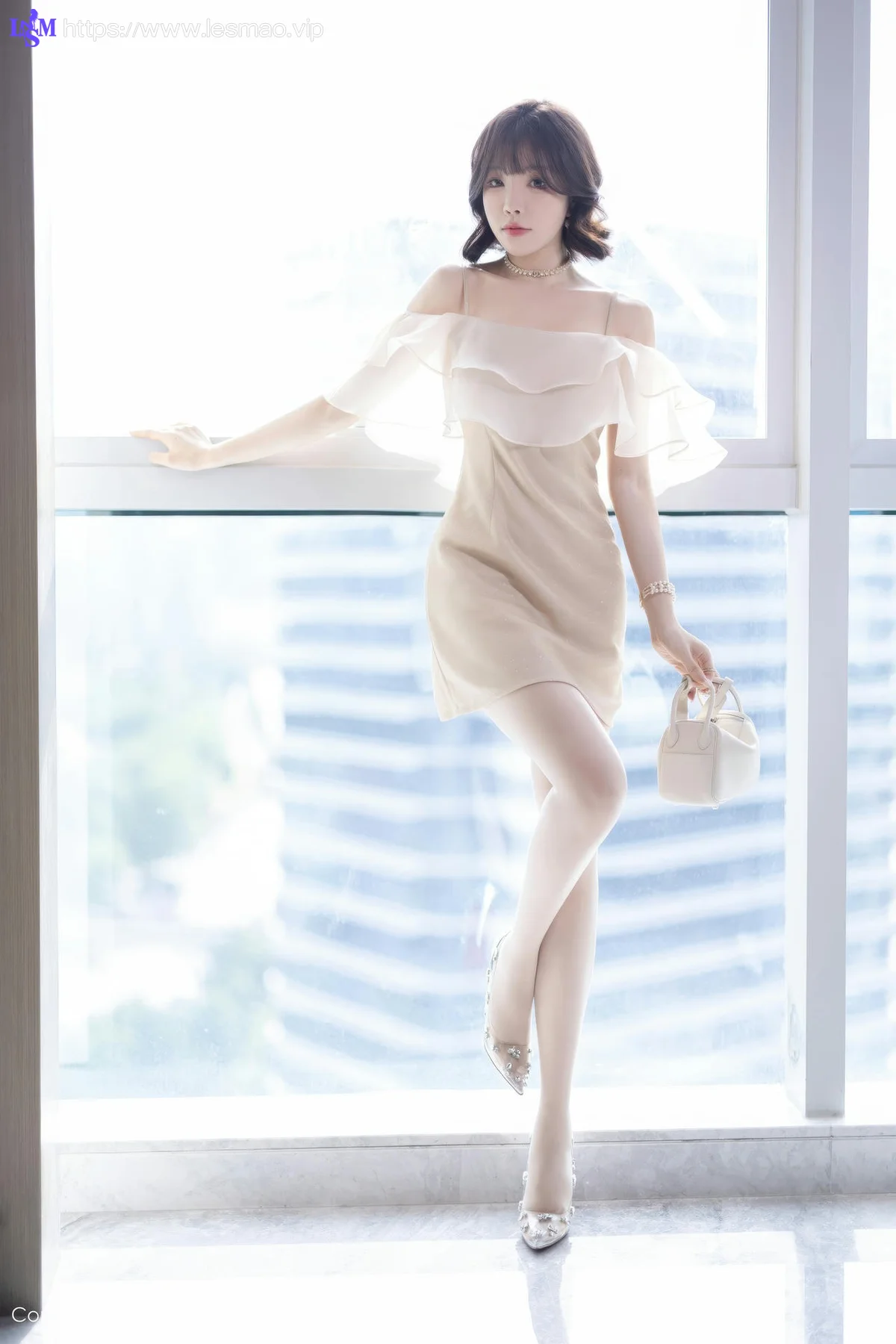 XiuRen 秀人 No.8917 徐莉芝Booty 黑色情趣内衣性感写真3 - 19