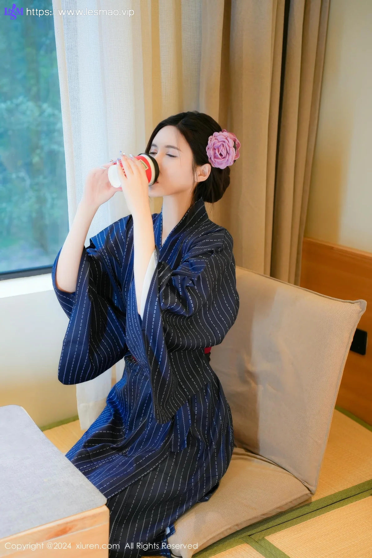 XiuRen 秀人 No.8928 Erikaki  户外枷锁主题拍摄性感写真 - 38
