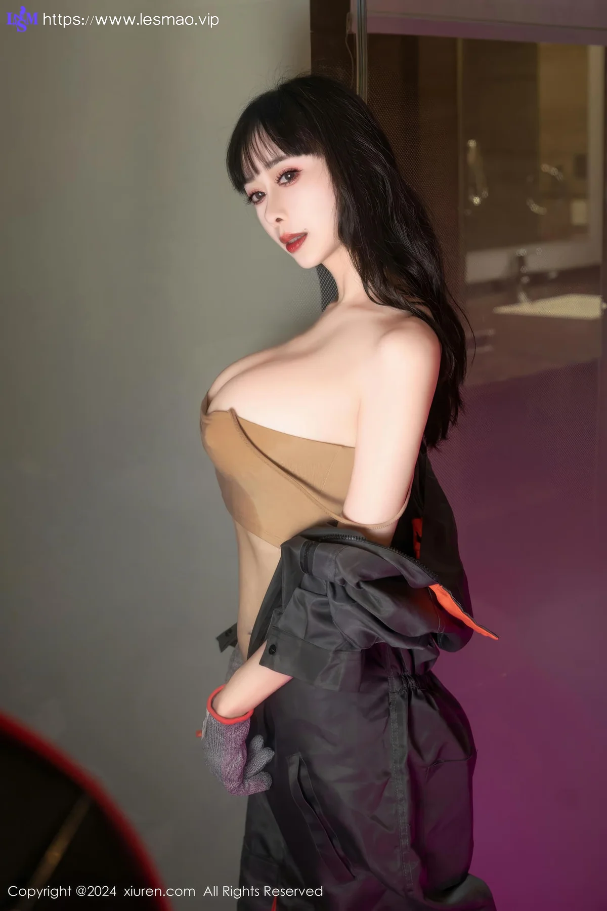 XiuRen 秀人 No.8938 宝宝甜 上门女维修工特殊服务性感写真 - 45