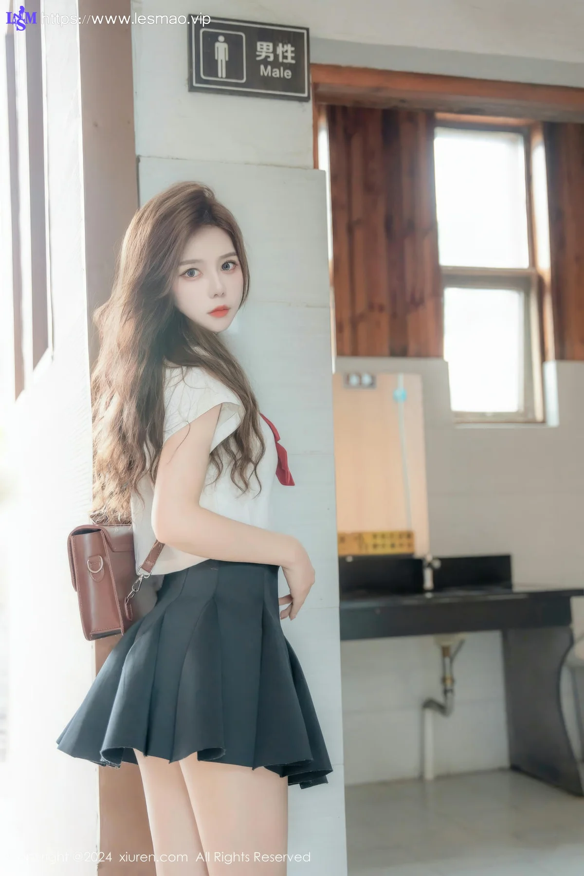 XiuRen 秀人 No.8948 拍黄瓜girl 首套写真JK制服22 - 17