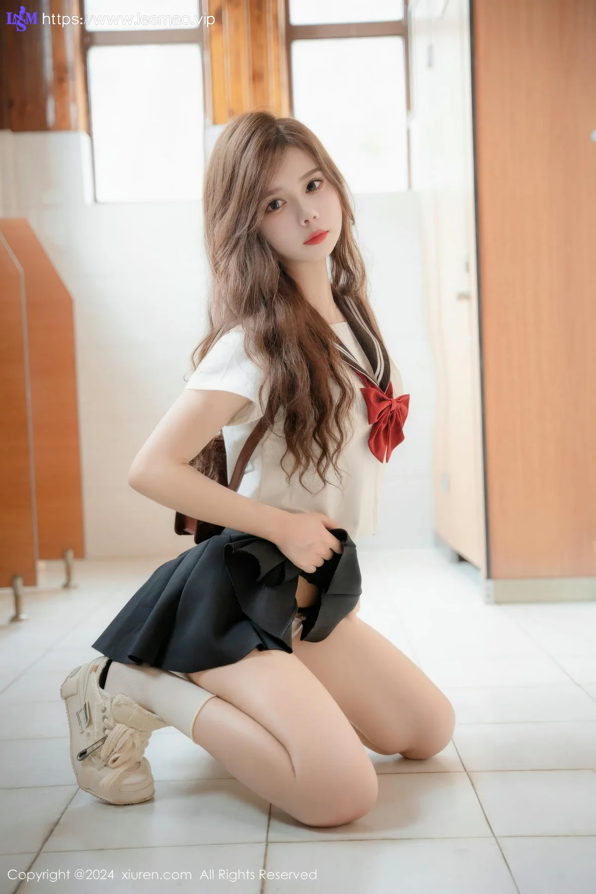 XiuRen 秀人 No.8948 拍黄瓜girl 首套写真JK制服22 - 28