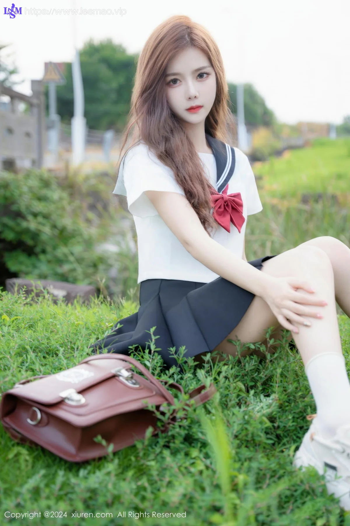 XiuRen 秀人 No.8948 拍黄瓜girl 首套写真JK制服22 - 53