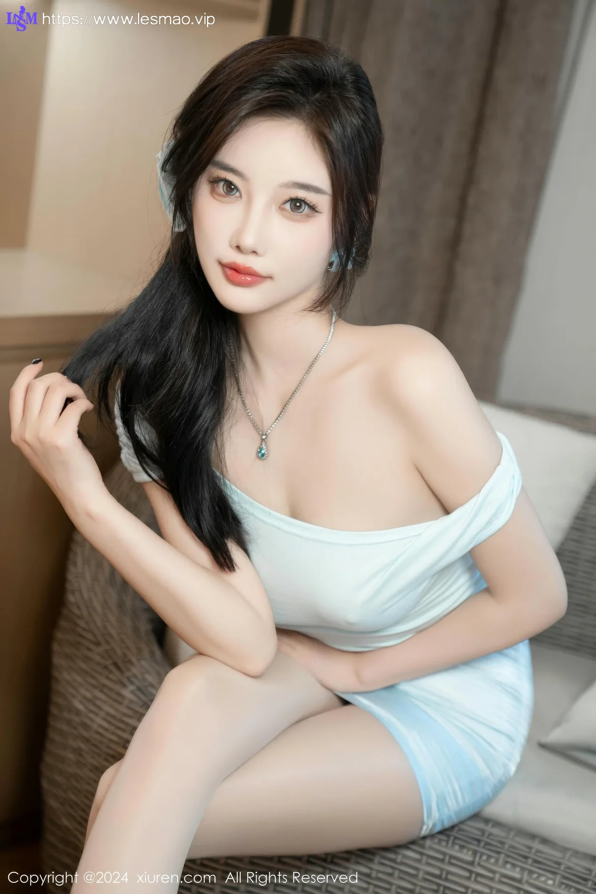 XiuRen 秀人 No.8960 杨晨晨Yome 白色露肩连衣短裙性感写真33 - 39