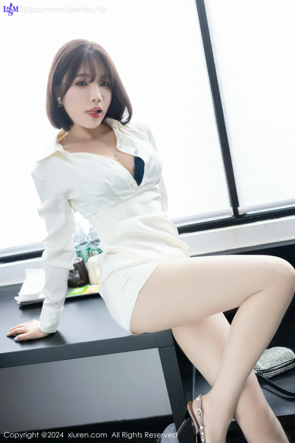 XiuRen 秀人 No.8963 徐莉芝Booty 白色连衣短裙性感写真2 - 14