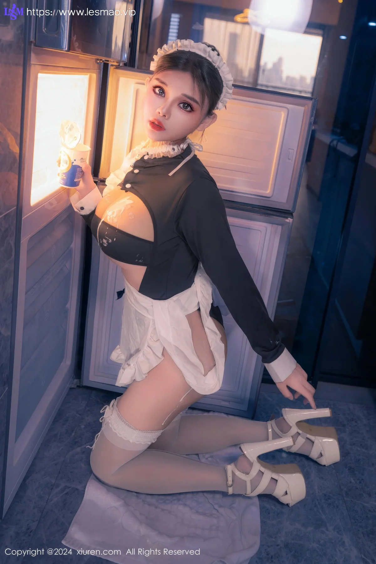 XiuRen 秀人 No.8966 小童颜 首套写真娇小女仆半夜偷吃 - 23
