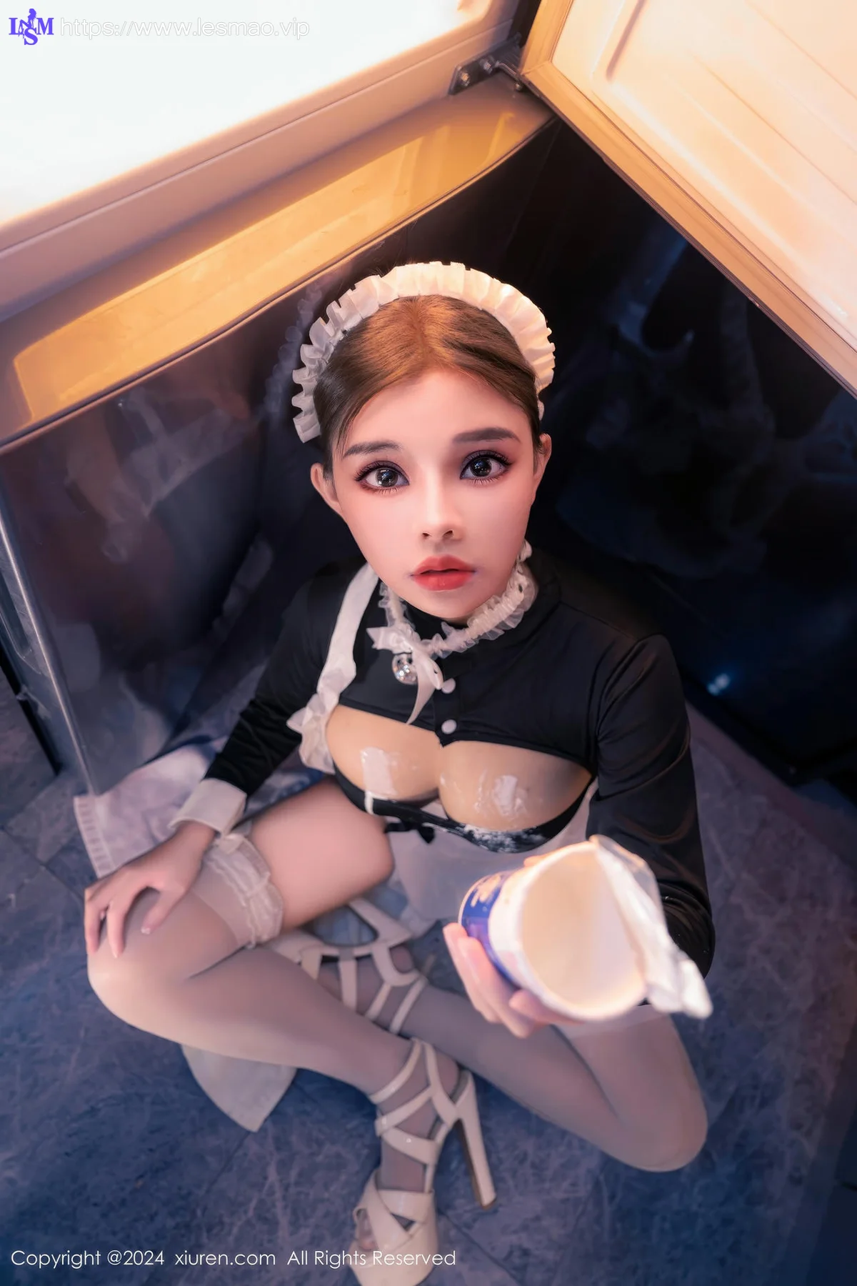 XiuRen 秀人 No.8966 小童颜 首套写真娇小女仆半夜偷吃 - 51