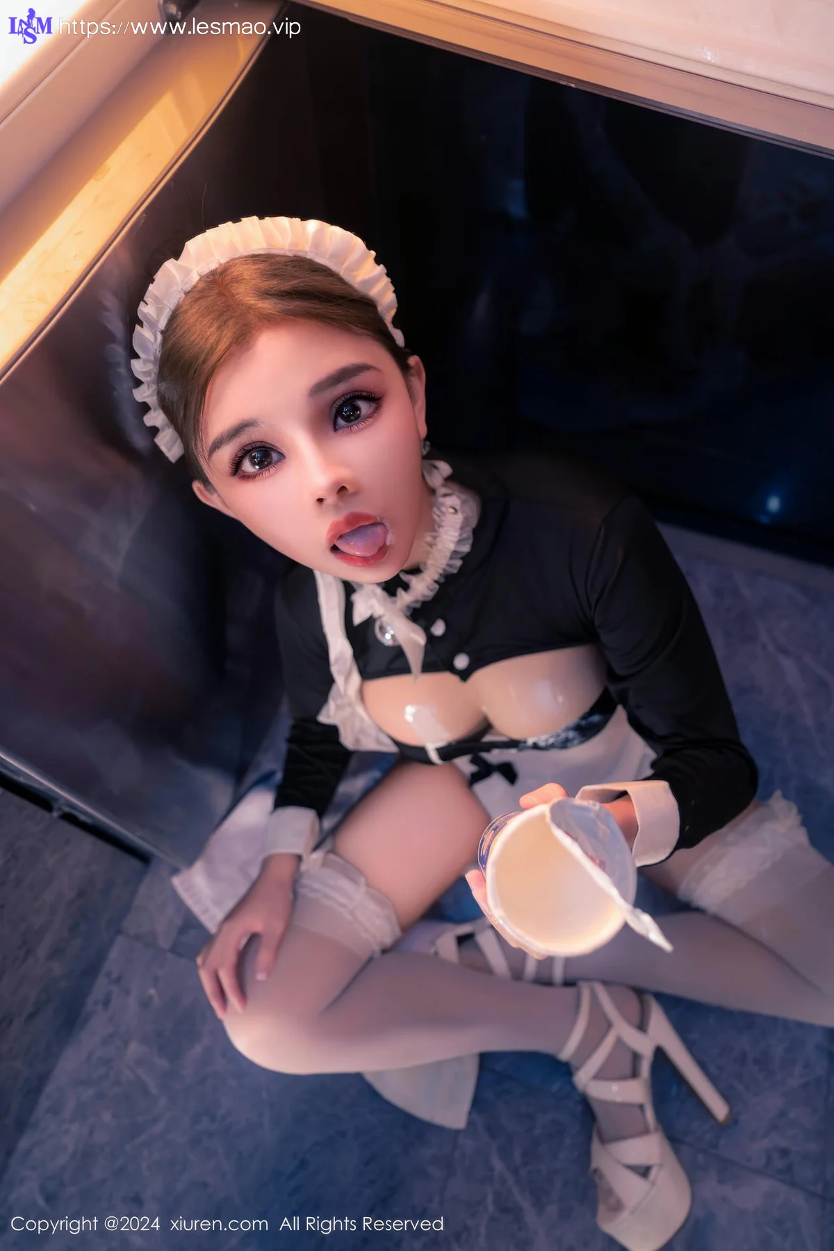 XiuRen 秀人 No.8966 小童颜 首套写真娇小女仆半夜偷吃 - 52