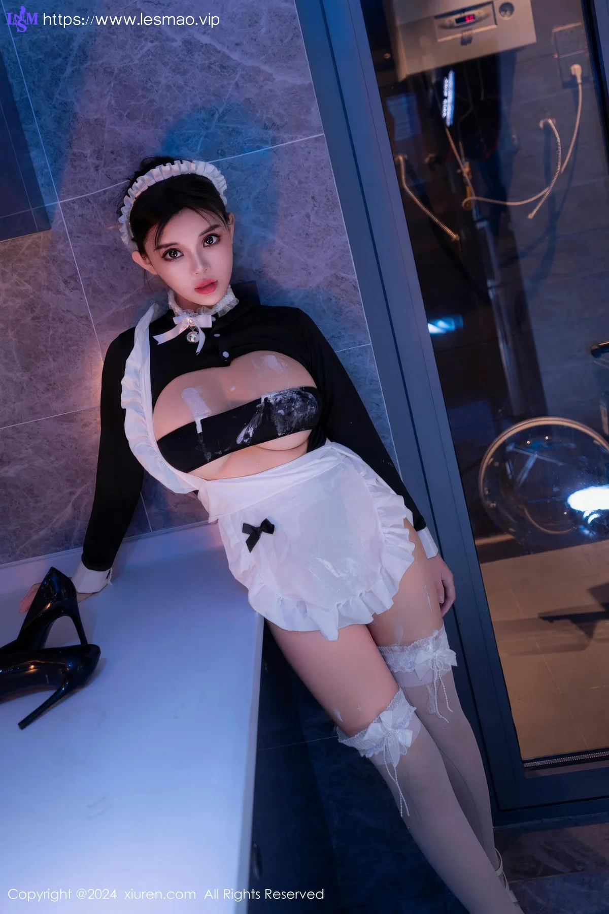 XiuRen 秀人 No.8966 小童颜 首套写真娇小女仆半夜偷吃 - 57