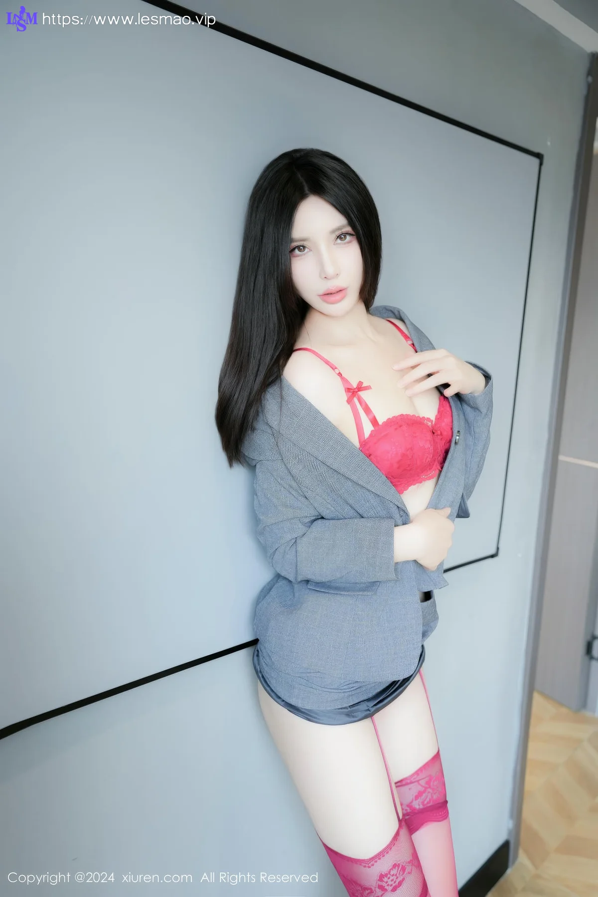 XiuRen 秀人 No.8967 曼柔 红色丝袜性感写真 - 27