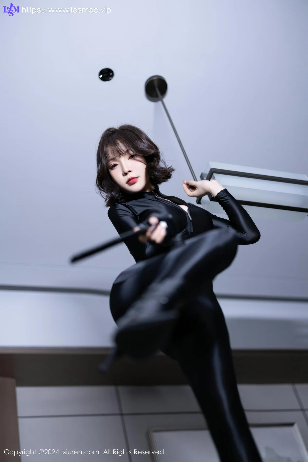 XiuRen 秀人 No.8987 徐莉芝Booty 魅惑黑丝性感写真22 - 32