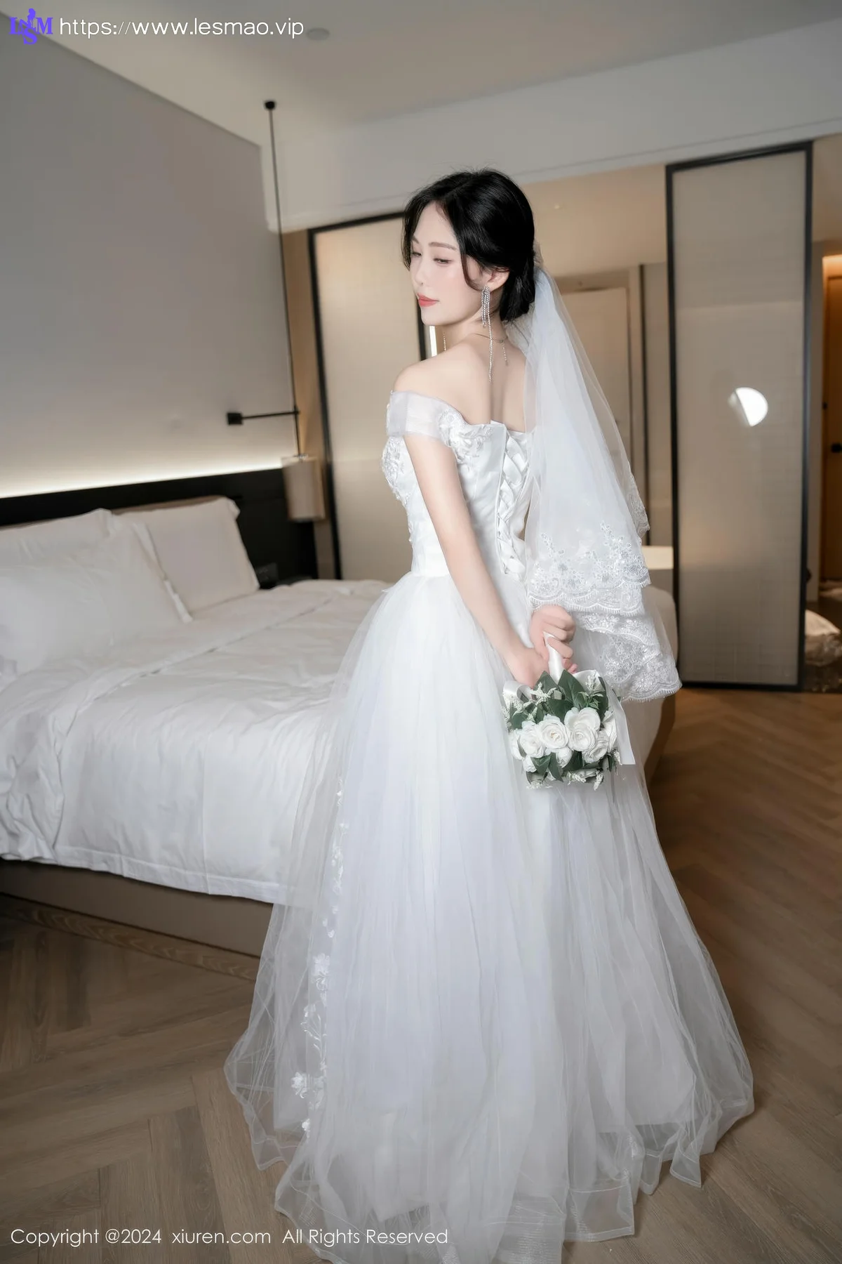XiuRen 秀人 No.8998 利世 魅惑肉丝性感写真22 - 22