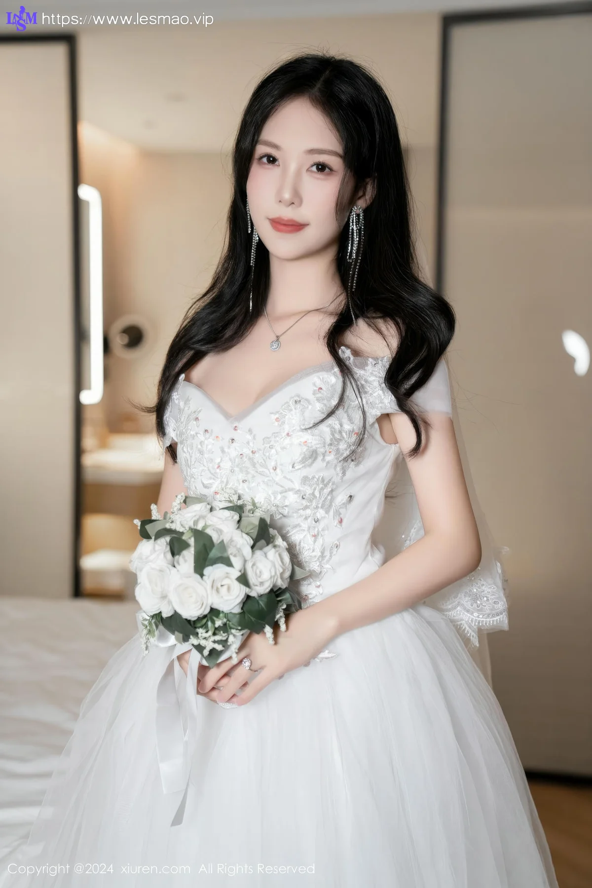 XiuRen 秀人 No.8998 利世 魅惑肉丝性感写真22 - 36