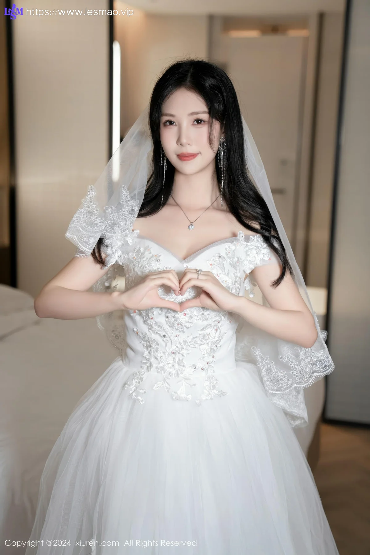 XiuRen 秀人 No.8998 利世 魅惑肉丝性感写真22 - 40