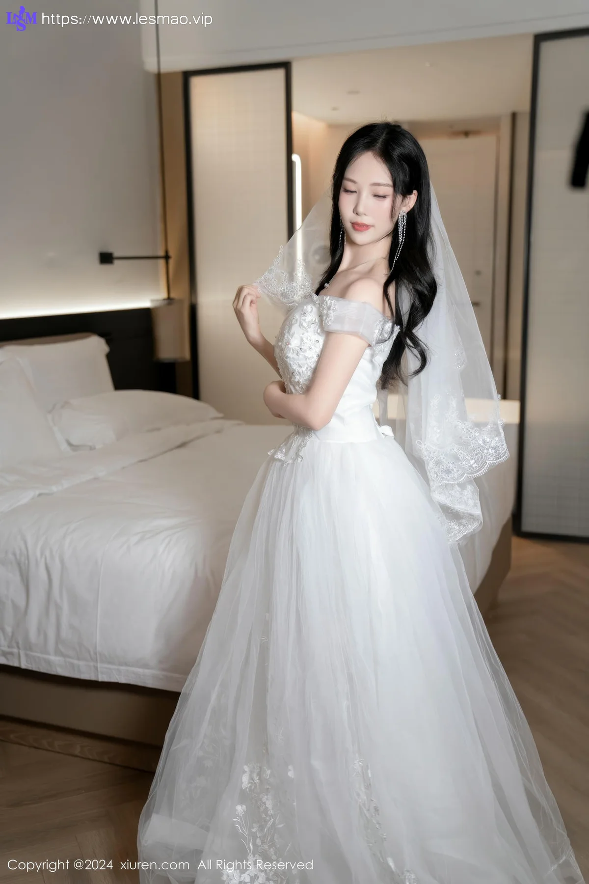 XiuRen 秀人 No.8998 利世 魅惑肉丝性感写真22 - 44