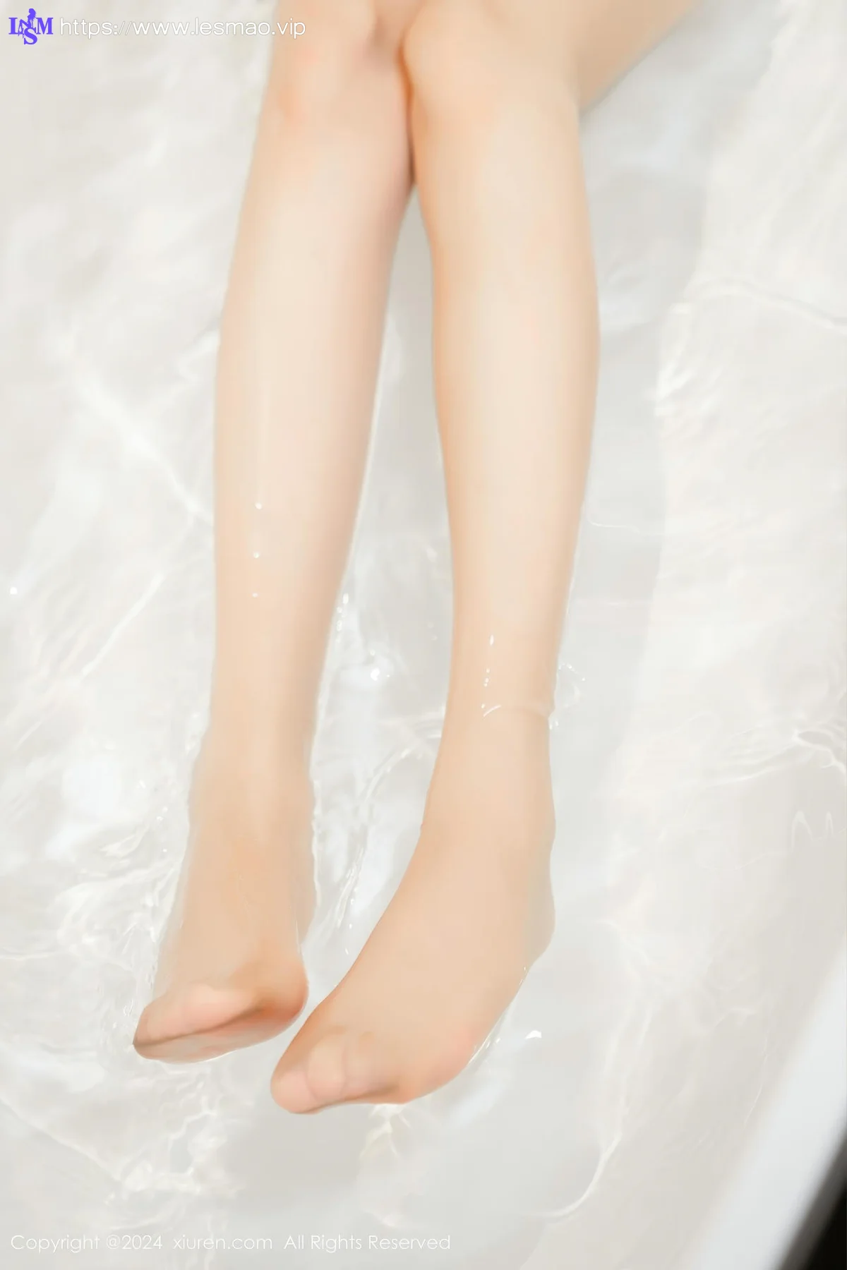 XiuRen 秀人 No.8998 利世 魅惑肉丝性感写真22 - 86
