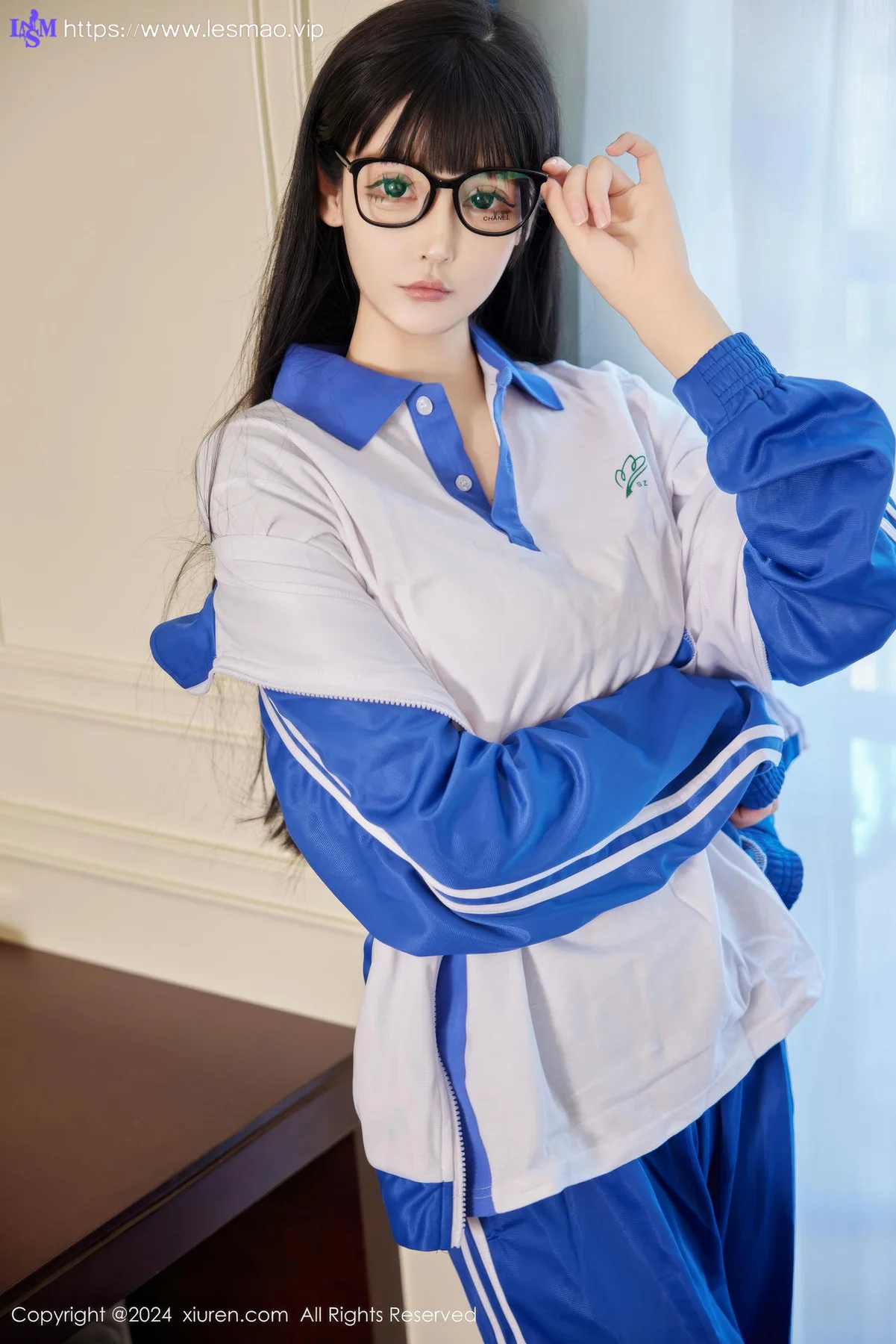 XiuRen 秀人 No.9000 智恩baby 首套写真性感学生服1 - 16