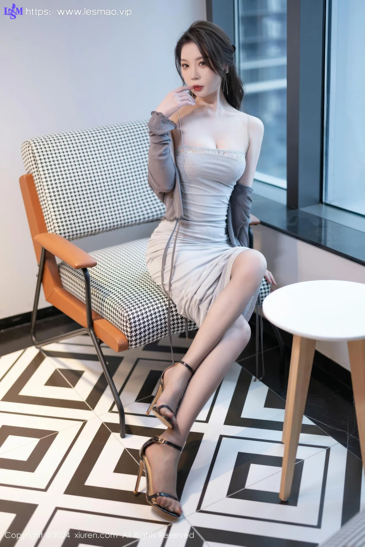 XiuRen 秀人 No.9007 梦心玥 灰色吊带搭性感写真1 - 18