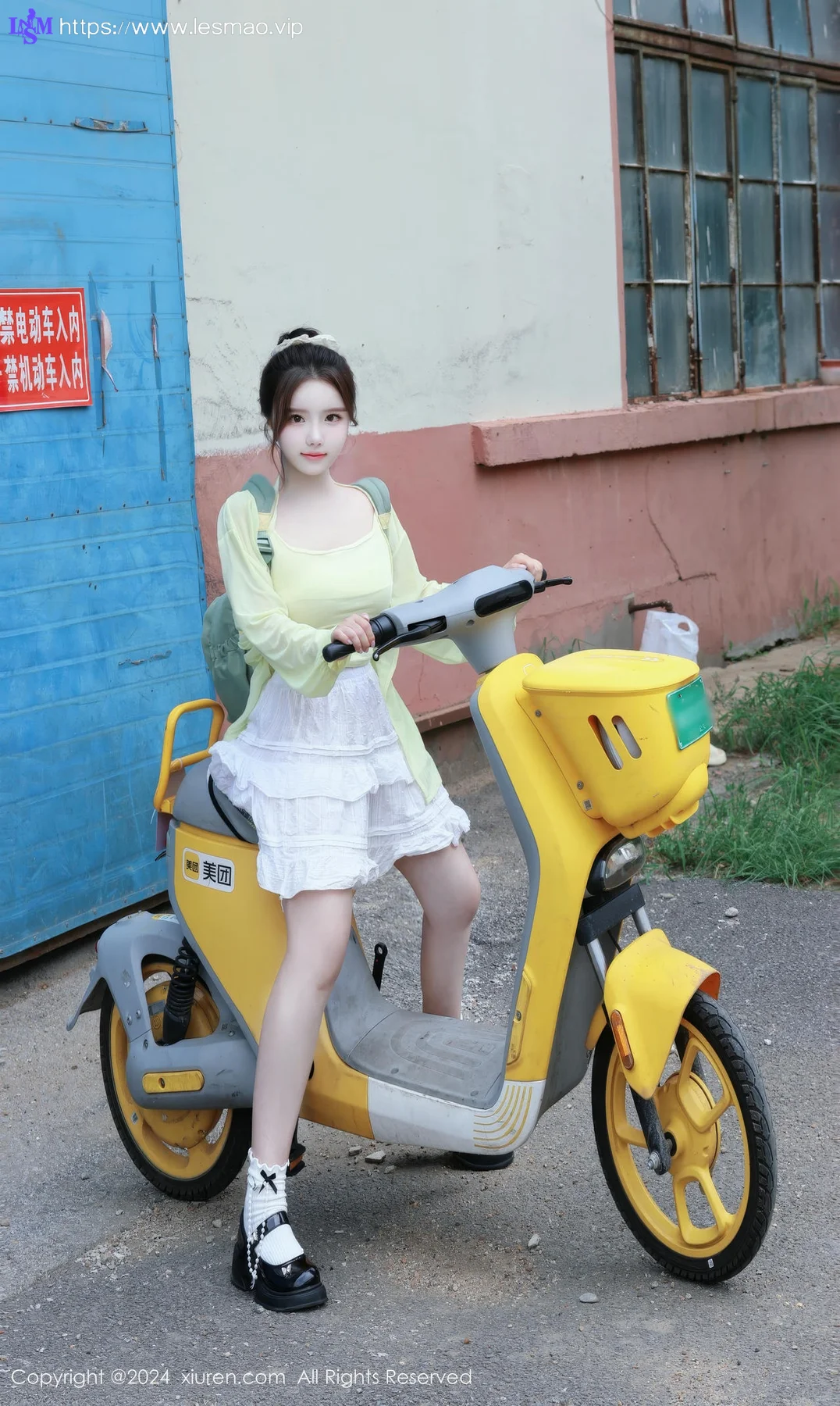 XiuRen 秀人 No.9024 小薯条nienie 共享电动车主题拍摄性感写真11 - 31