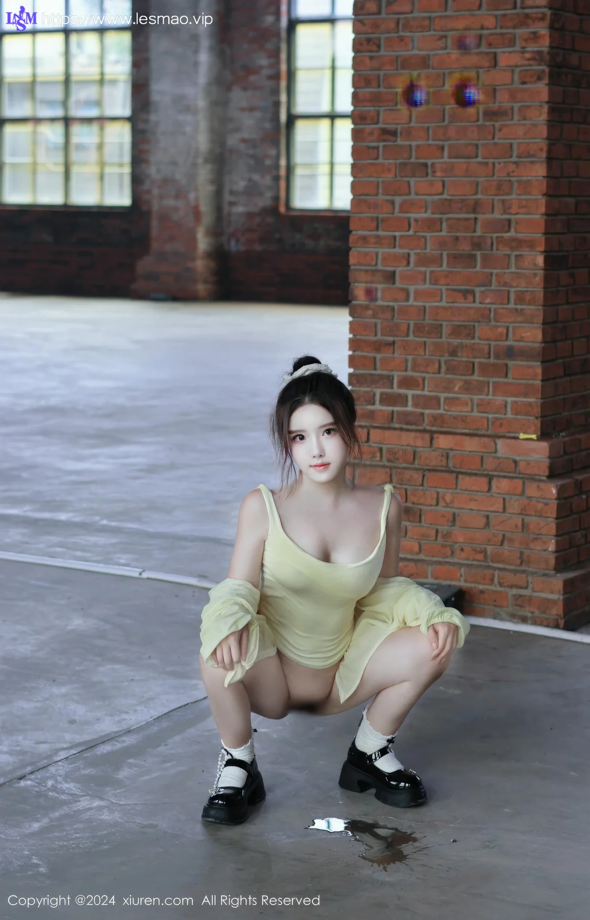 XiuRen 秀人 No.9024 小薯条nienie 共享电动车主题拍摄性感写真11 - 69