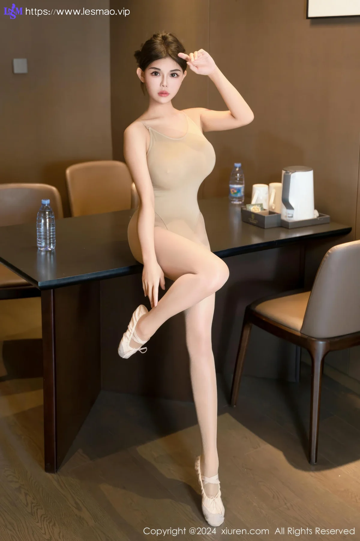 XiuRen 秀人 No.9033 小童颜 瑜伽练功服湿身陶醉性感写真 - 15