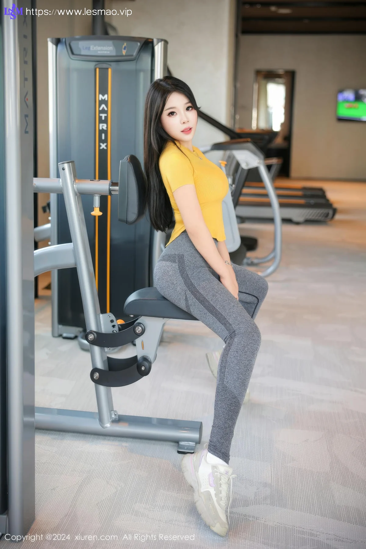 XiuRen 秀人 No.9117 麦田 健身美女s身材 - 13