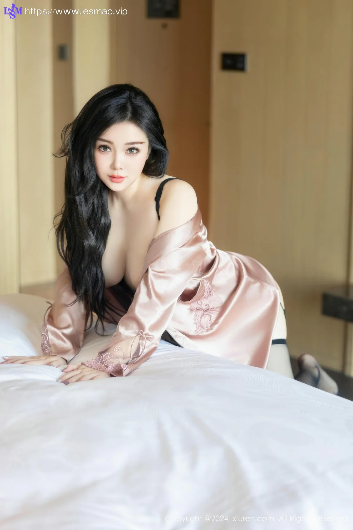 XiuRen 秀人 No.9159 白洁bessie 黑丝美腿私房写真 - 16
