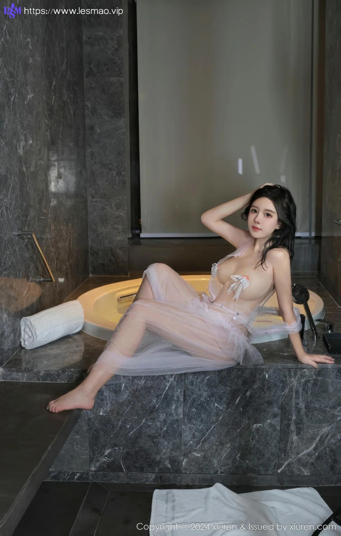 XiuRen 秀人 No.9164 小薯条nienie 户外写真诱惑萝莉 - 57