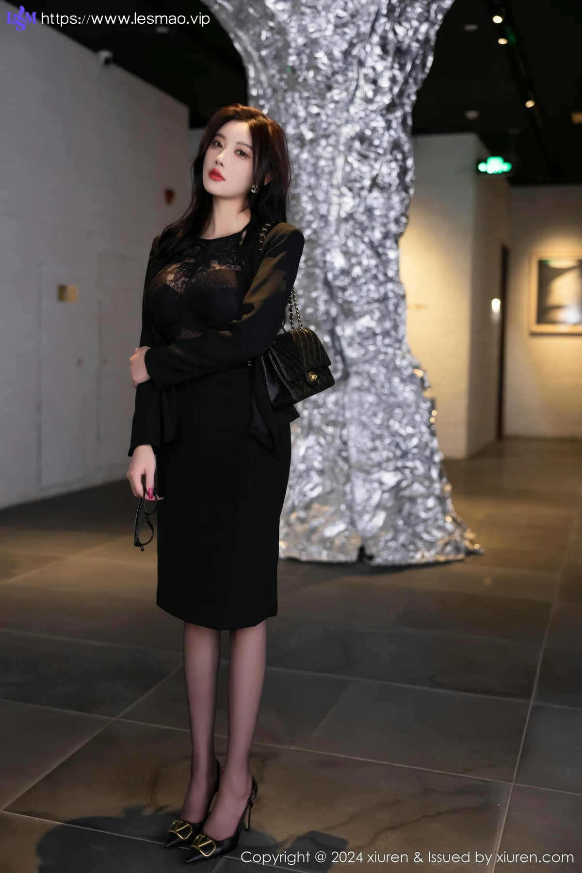XiuRen 秀人 No.9190 杨晨晨Yome 性感黑色OL服饰 - 18