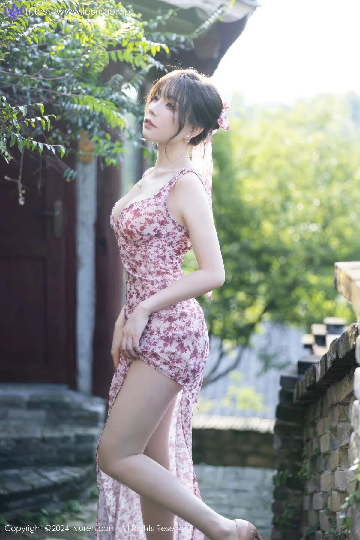 XiuRen 秀人 No.9195 徐莉芝Booty 性感碎花连衣裙 - 18