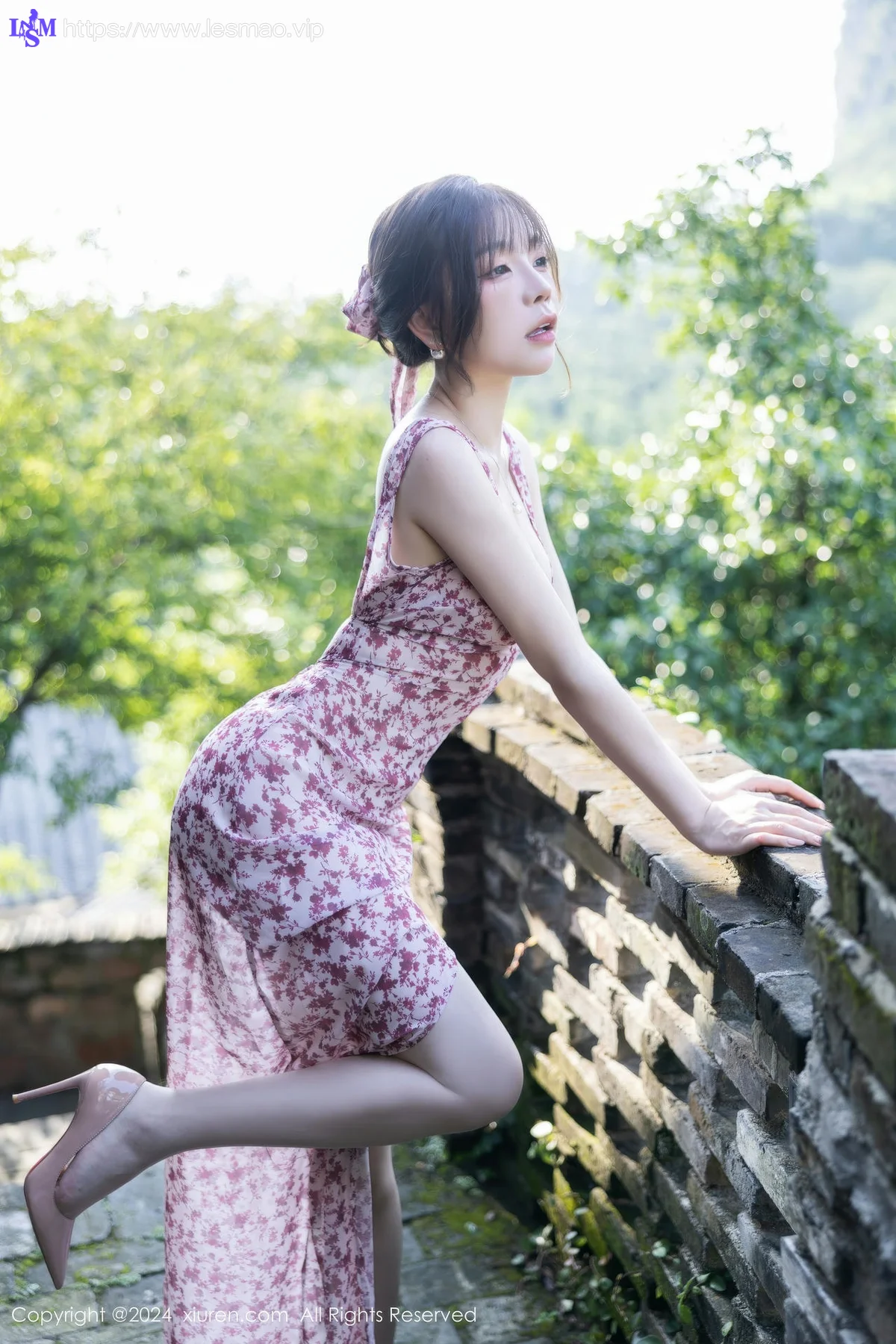 XiuRen 秀人 No.9195 徐莉芝Booty 性感碎花连衣裙 - 24