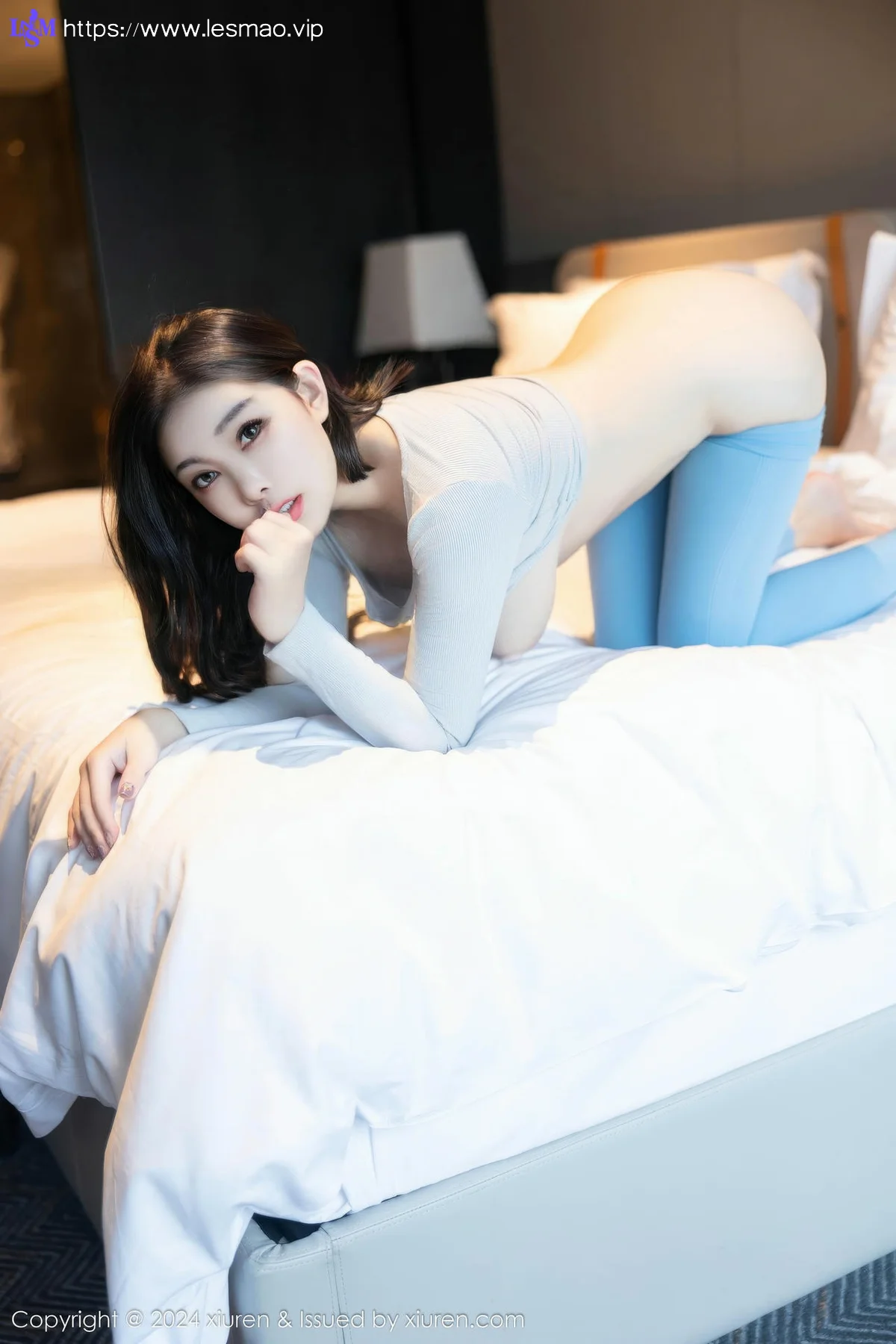 XiuRen 秀人 No.9217 白洁bessie 商业搭配瑜伽裤 - 40
