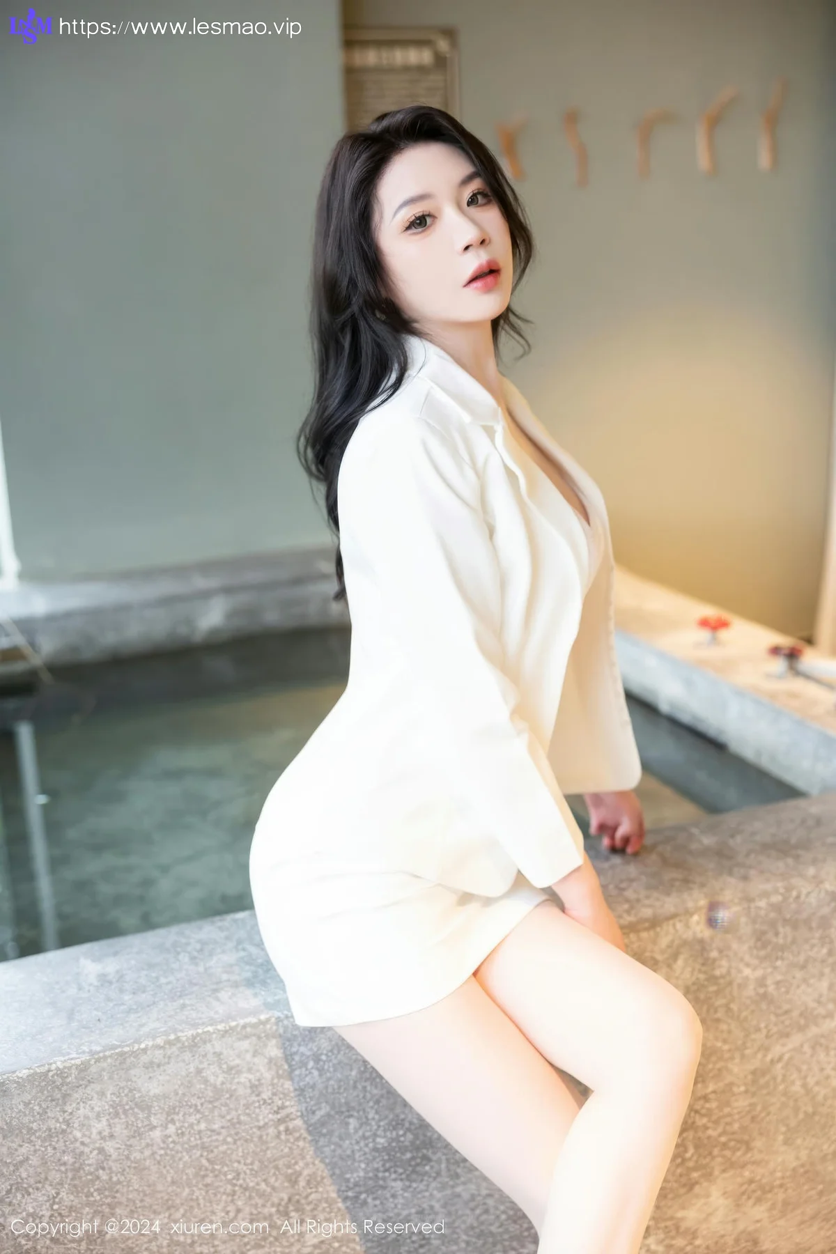 XiuRen 秀人 No.9222 梦心玥 白色OL服饰 - 12