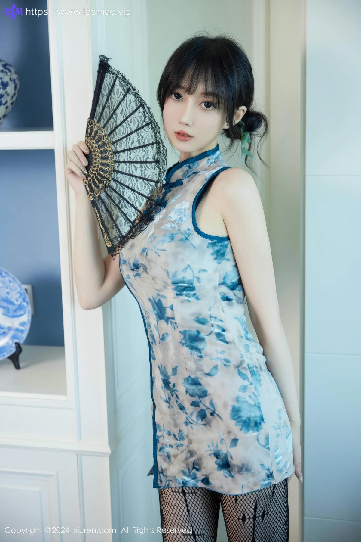 XiuRen 秀人 No.9236 玥儿玥er 浅蓝色旗袍 - 14