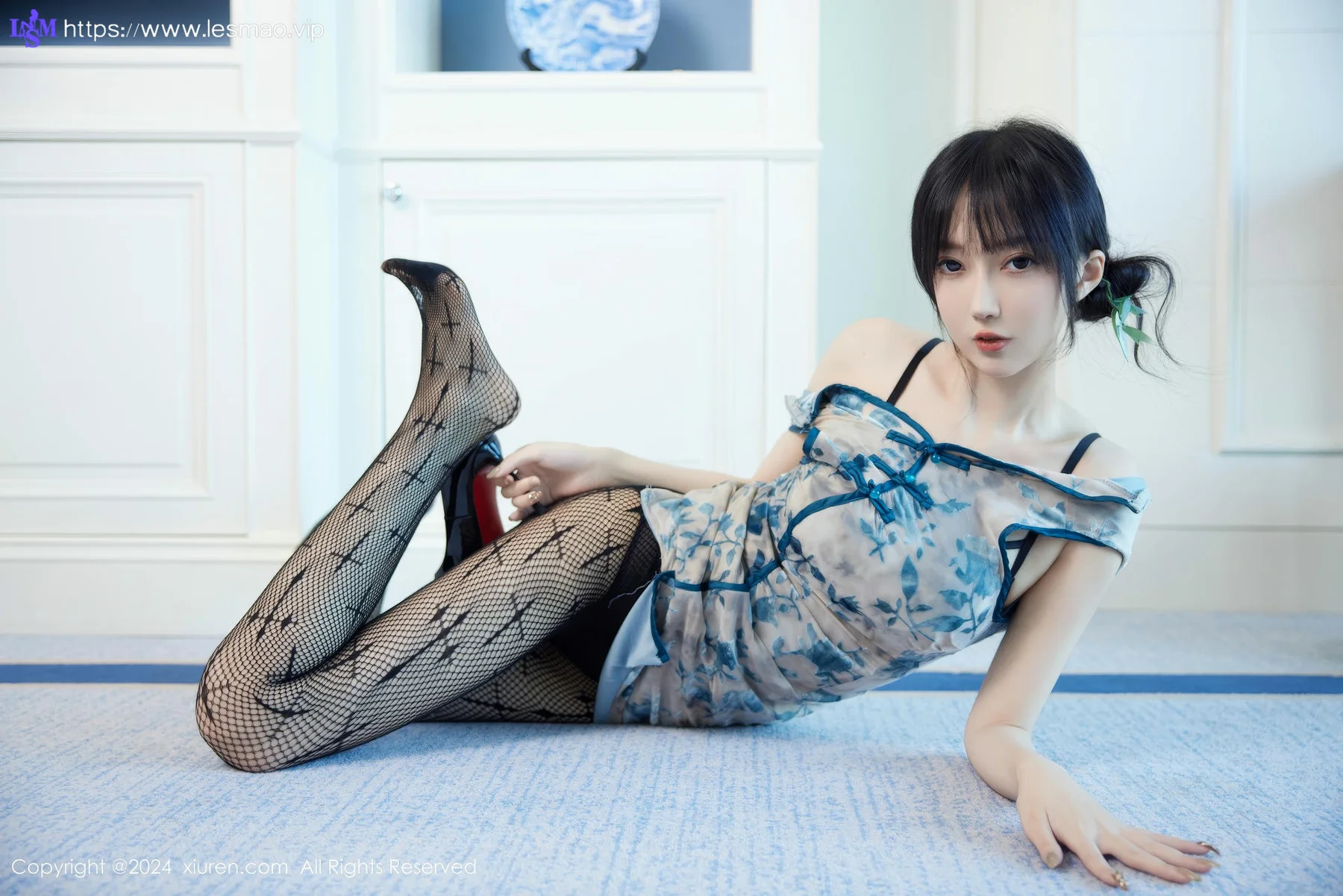 XiuRen 秀人 No.9236 玥儿玥er 浅蓝色旗袍 - 43