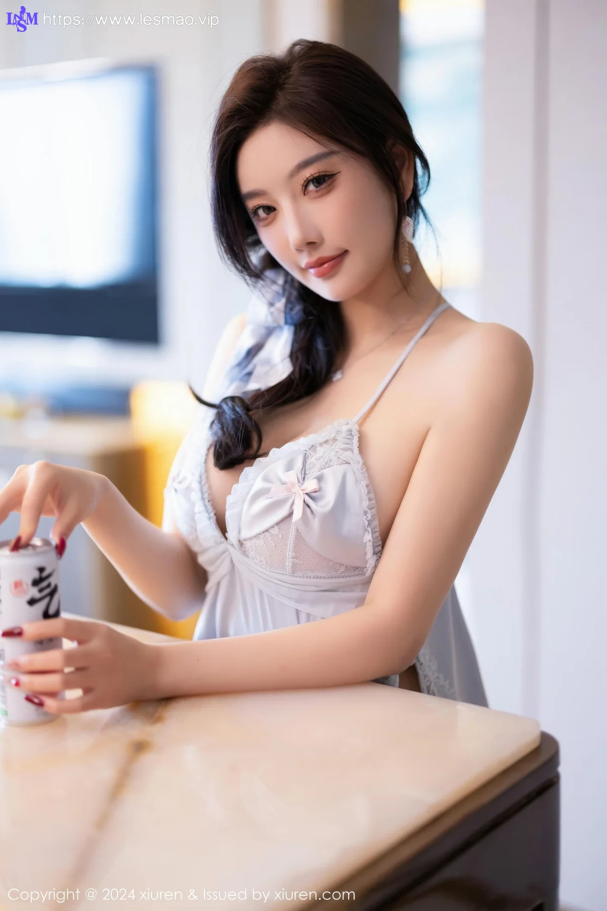 XiuRen 秀人 No.9249 杨晨晨Yome 浅色吊带睡裙 - 24
