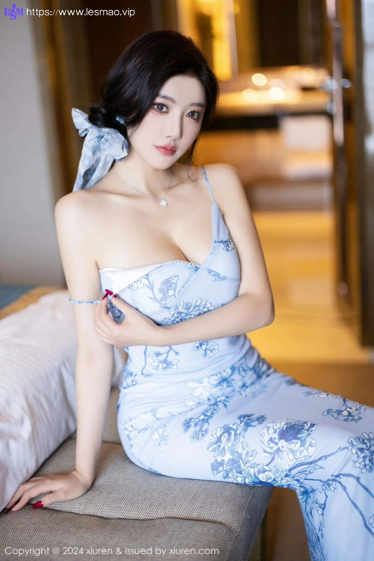 XiuRen 秀人 No.9249 杨晨晨Yome 浅色吊带睡裙 - 61